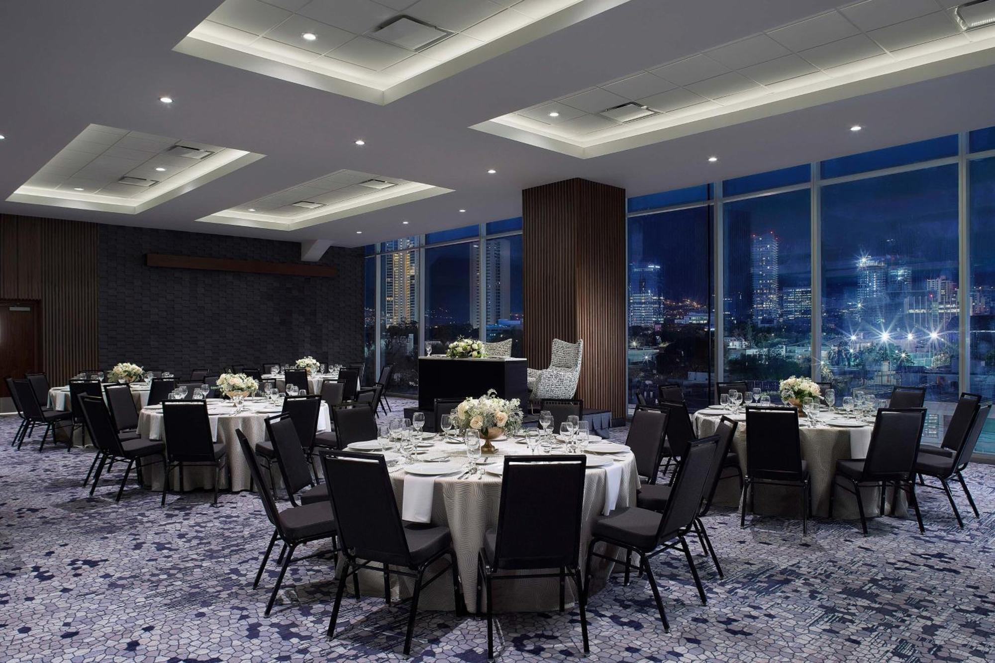 The Westin Monterrey Valle San Pedro Garza Garcia Экстерьер фото